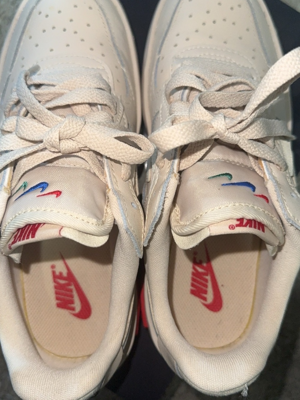 Nike Kids Cream/White Low-Top Sneakers with Multicolor Swoosh